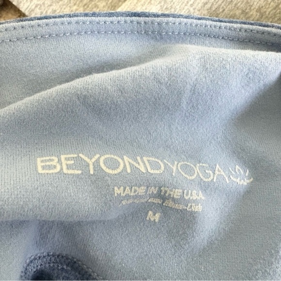 Beyond Yoga Space Dye Color Block Leggings Size M Activewear - Picture 7 of 7